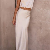 Completo donna con top drappeggiato e gonna lunga